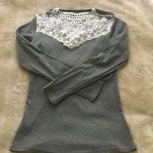 Women’s shirt